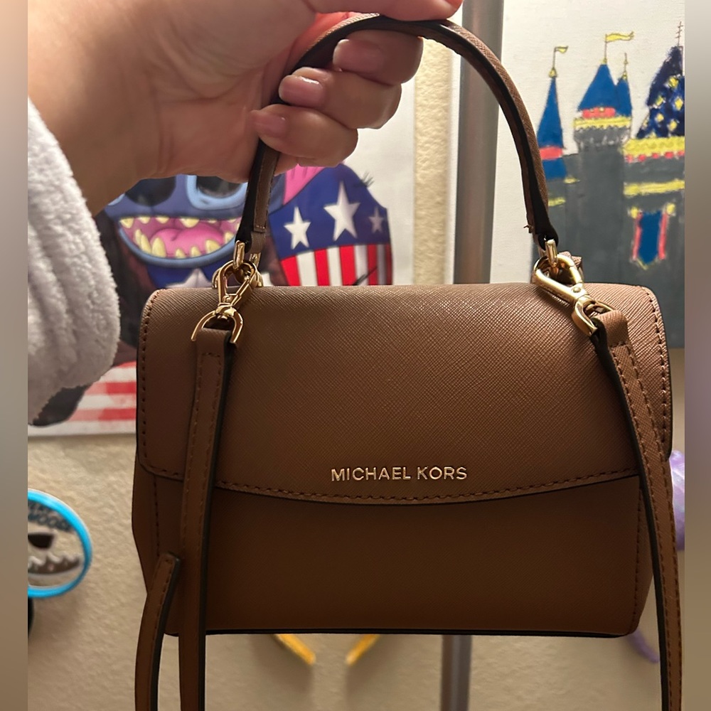 Michael Kors extra small Saffiano leather crossbody